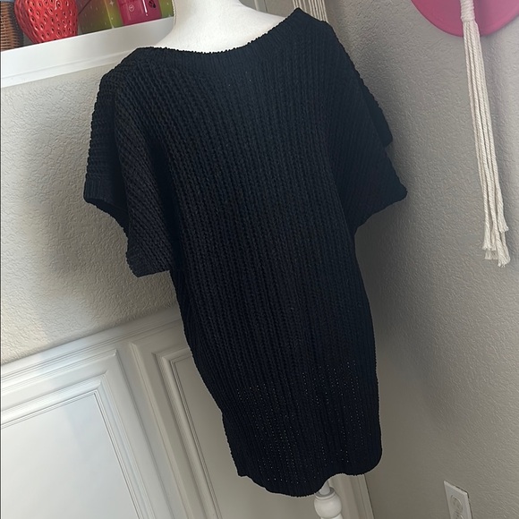 POL Knitted Black Top - Picture 6 of 6